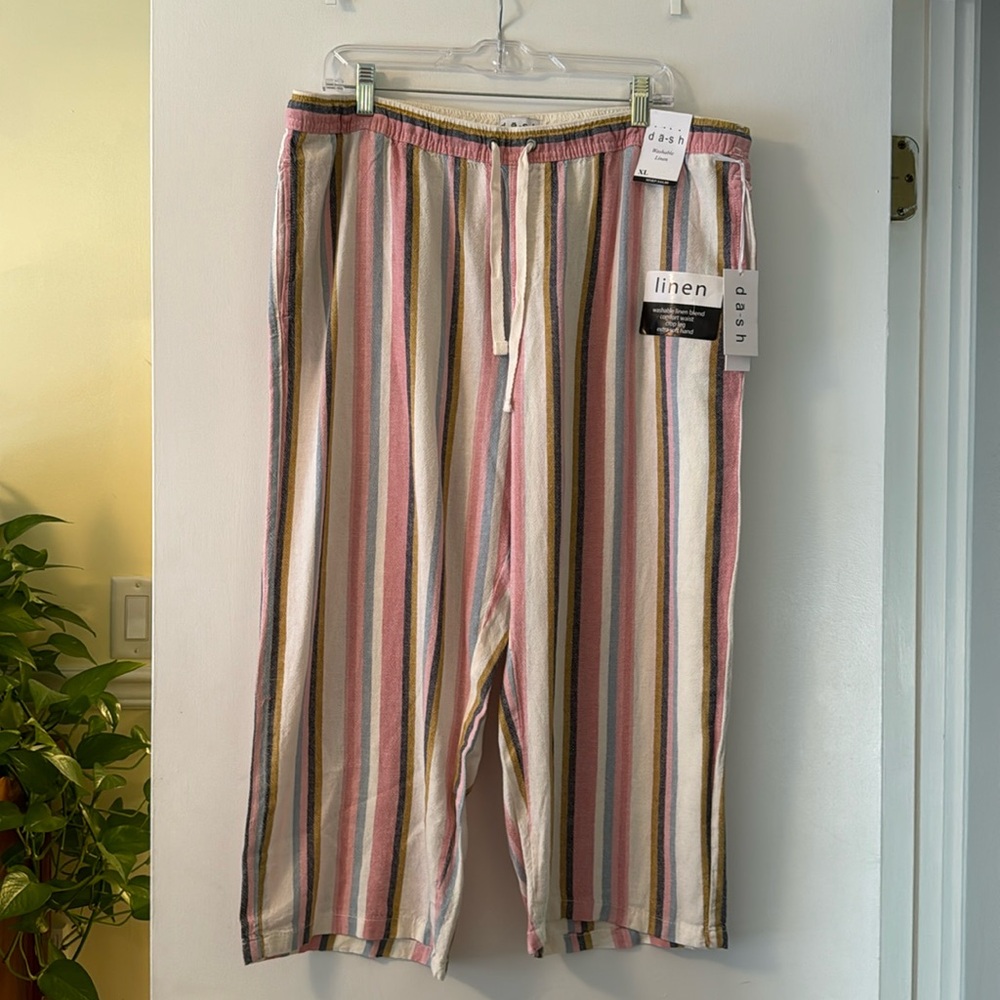 Linen blend stripe capri pants